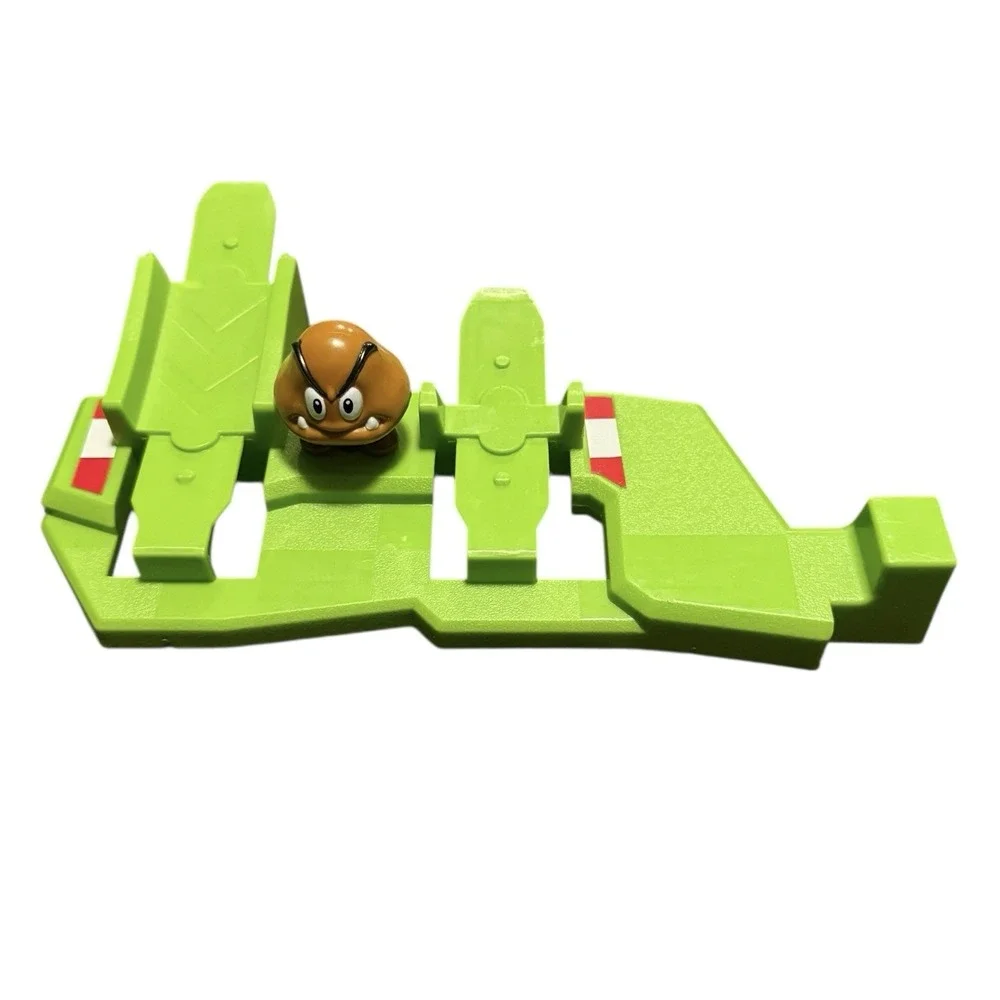 Hot Wheels Mario Kart Circuit Track Replacement Part Goomba Track